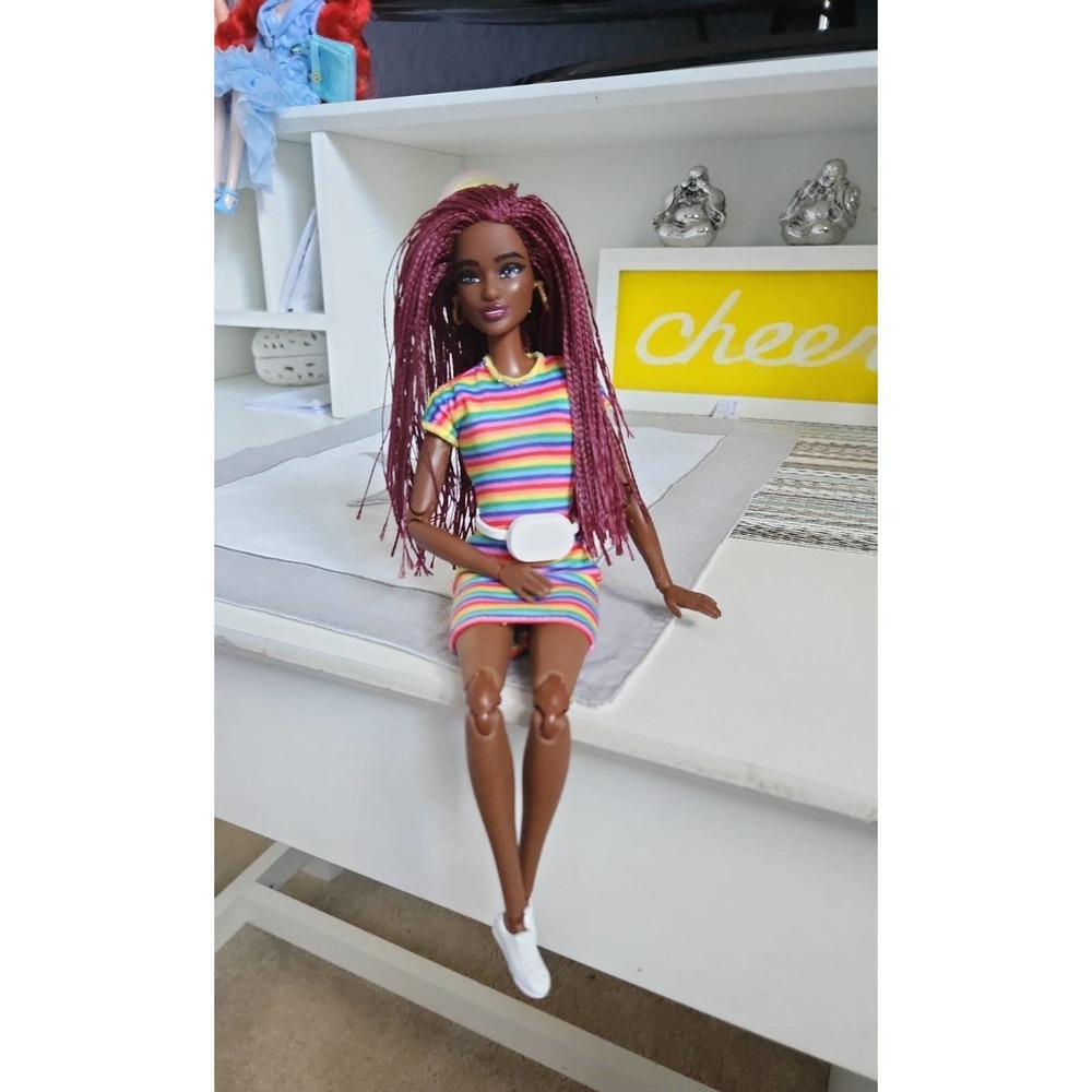 Aa barbie fashionista made to move dressed